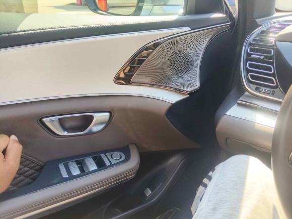 [上海·苏E] 二手比亚迪汉2024款 EV 荣耀版 605KM前驱尊贵型