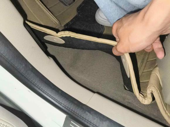 [杭州·浙B] 二手福特福克斯2012款 两厢 1.6L 手动风尚型