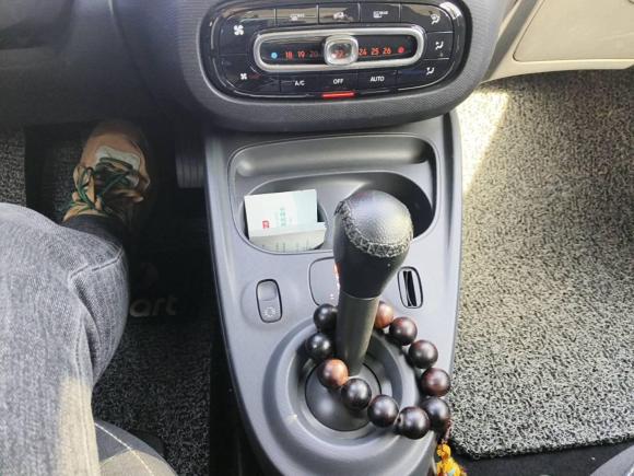 [苏州·苏E] 二手smartsmart fortwo2015款 1.0L 52千瓦硬顶激情版