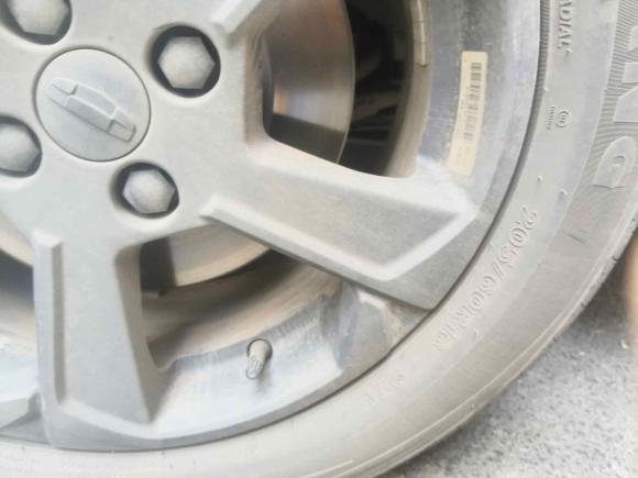 [武汉·云D] 二手吉利几何吉利几何E萤火虫2023款 320KM 乖帅虎 5座