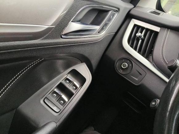 [上海·沪A] 二手荣威荣威RX5新能源2017款 eRX5 50T 混动互联尊荣旗舰版