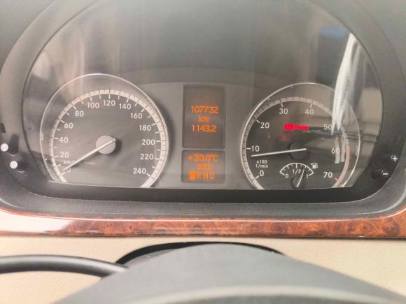 [成都·川A] 二手奔驰唯雅诺2010款 2.5L 尊贵版