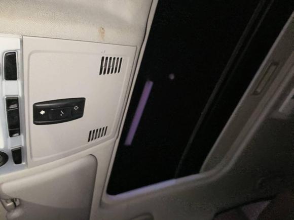 [上海·沪C] 二手宝马宝马3系2010款 320i 豪华型