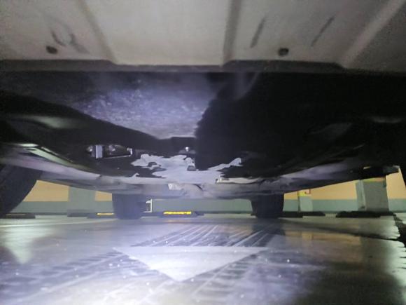 [深圳·粤B] 二手大众途锐2011款 3.0TDI 柴油豪华型