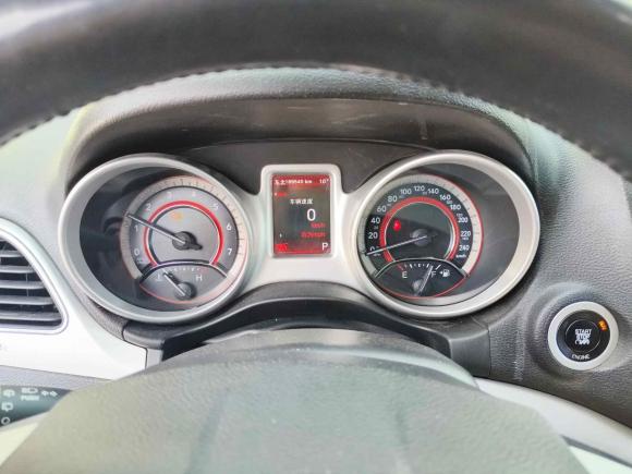 [无锡·苏B] 二手道奇酷威2013款 2.4L 两驱尊尚版