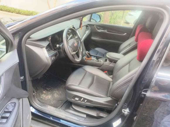 [上海·沪E] 二手凯迪拉克凯迪拉克XT52021款 2.0T 两驱豪华型