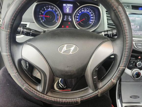 [武汉·鄂A] 二手现代朗动2016款 1.6L 手动尊贵型