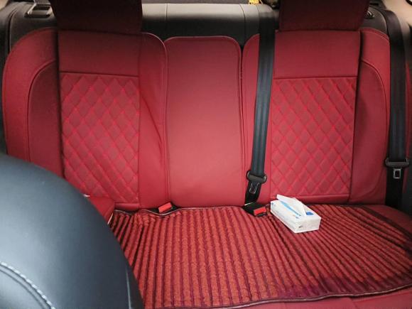 [芜湖·皖A] 二手荣威荣威i62017款 20T 自动旗舰版