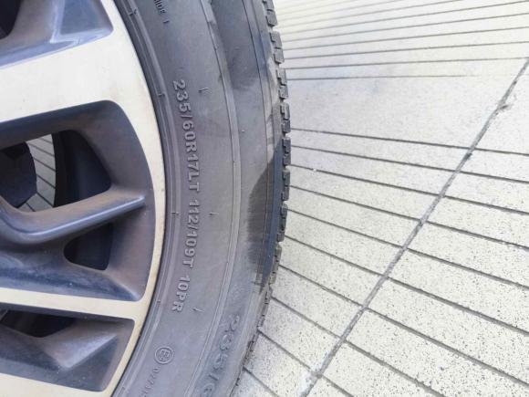 [嘉兴·浙F] 二手上汽大通MAXUS新途V702023款 2.0T 精英版 自动短轴低顶 5/6座