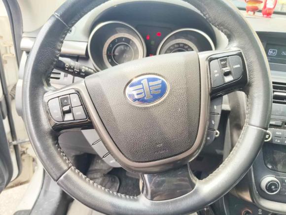 [杭州·浙A] 二手奔腾奔腾X802015款 2.0L 自动舒适周年纪念型