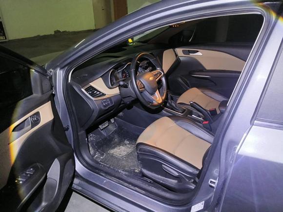 [西安·陕C] 二手雪佛兰科鲁泽2020款 320 自动悦畅版