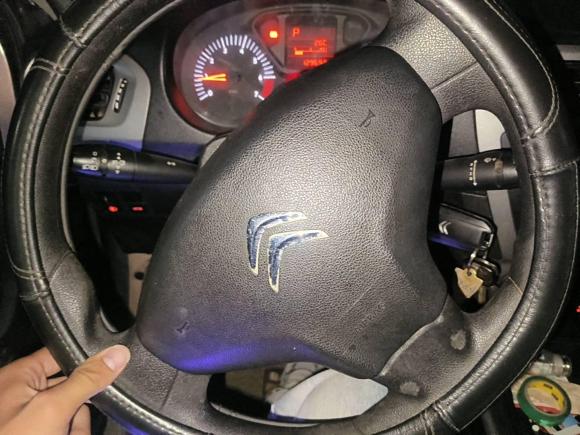 [武汉·鄂A] 二手雪铁龙爱丽舍2016款 1.6L 自动时尚型