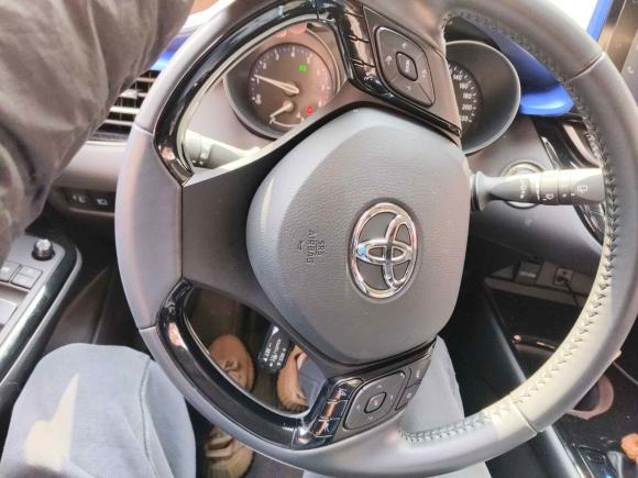 [上海·沪E] 二手丰田丰田C-HR2021款 2.0L 豪华版