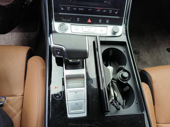 [成都·川G] 二手奥迪奥迪A82022款 A8L Horch创始人版 传奇型