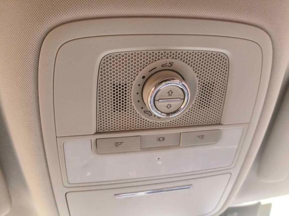 [武汉·鄂A] 二手荣威荣威RX52016款 20T 两驱自动互联网智享版