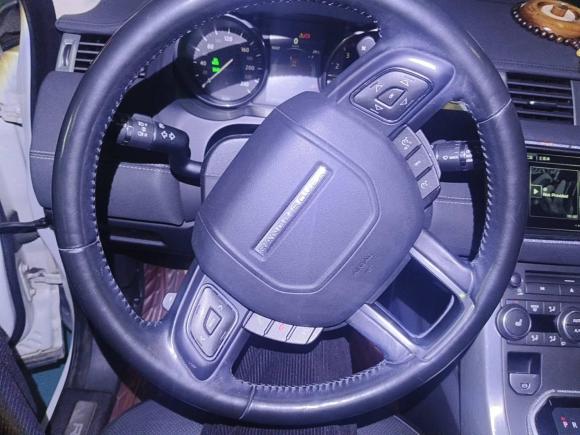 [深圳·粤B] 二手路虎揽胜极光2016款 2.0T SE PLUS 智享版