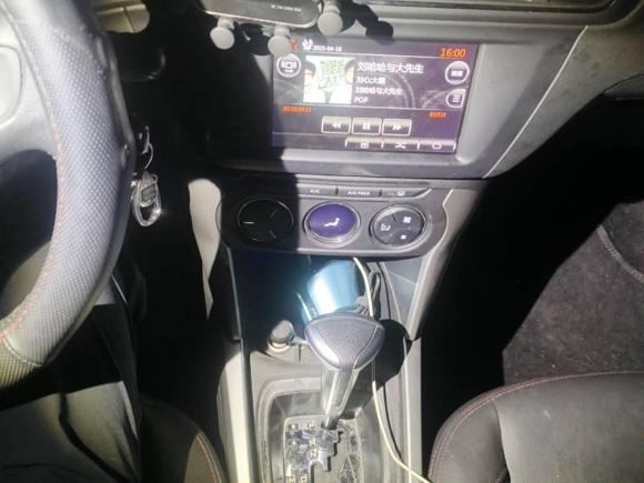 [成都·川A] 二手雪铁龙雪铁龙C3-XR2015款 1.6THP 自动先锋型