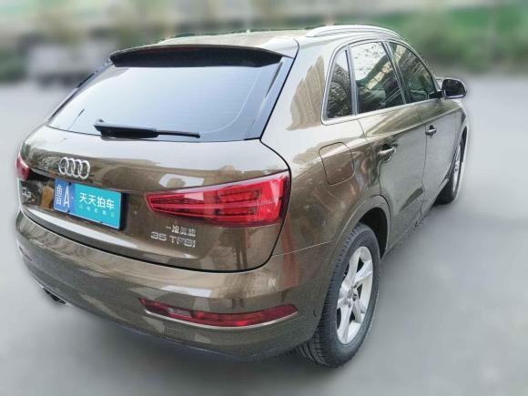 [济南·鲁A] 二手奥迪奥迪Q32017款 35 TFSI 时尚型