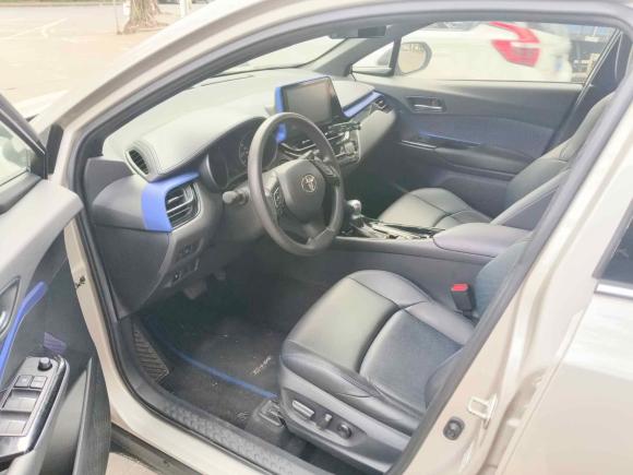 [佛山·粤E] 二手丰田丰田C-HR2020款 2.0L 领先版