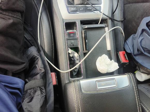 [深圳·粤B] 二手荣威荣威RX5新能源2017款 eRX5 50T 混动互联尊荣旗舰版