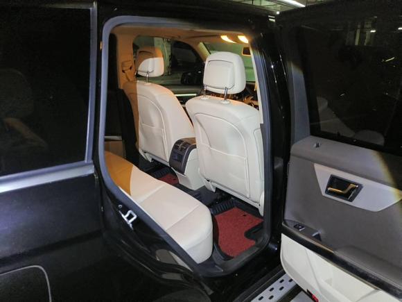 [深圳·粤B] 二手奔驰奔驰GLK级2013款 GLK 300 4MATIC 动感天窗型