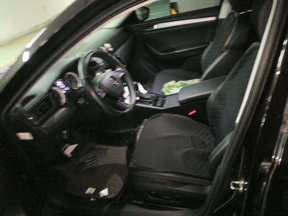 [上海·沪A] 二手斯柯达速派2018款 TSI330 DSG舒适版 国V