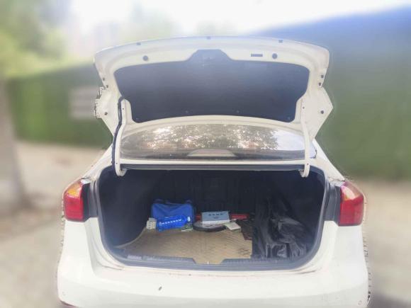 [武汉·鄂A] 二手起亚起亚K32013款 1.6L 自动GLS