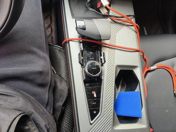 [上海·沪A] 二手长安欧尚长安欧尚Z6新能源2023款 智电iDD 150KM旗舰PLUS智慧泊车版