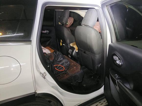 [武汉·鄂A] 二手Jeep自由光2017款 2.0L 优越版