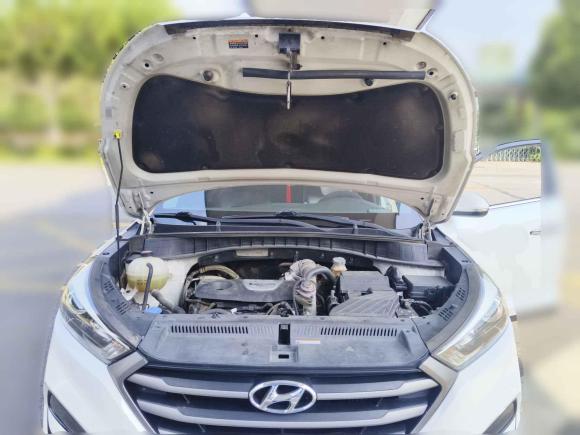 [武汉·鄂A] 二手现代途胜2018款 1.6T 双离合两驱15周年特别版