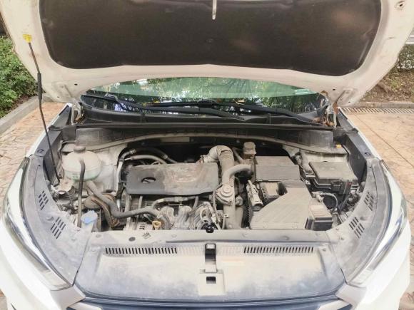 [上海·沪C] 二手现代途胜2015款 1.6T 双离合两驱智能型