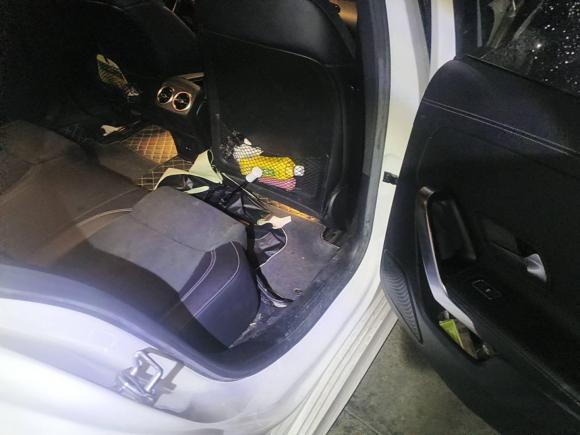 [南昌·赣A] 二手奔驰奔驰A级2021款 A 200 L 运动轿车时尚型