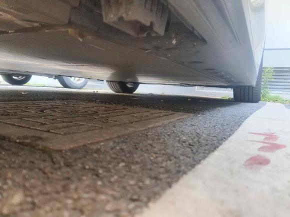 [上海·沪A] 二手宝马宝马i32024款 eDrive 35 L