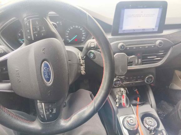 [苏州·苏E] 二手福特福克斯2019款 三厢 EcoBoost 180 自动ST Line