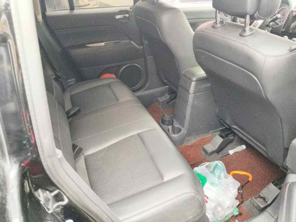 [杭州·浙A] 二手Jeep指南者2014款 改款 2.4L 四驱舒适版