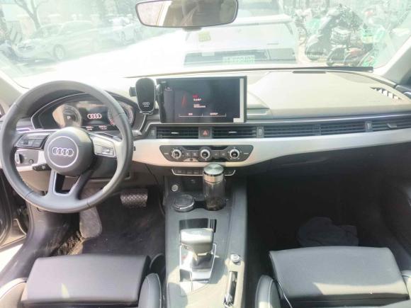 [上海·苏U] 二手奥迪奥迪A4L2024款 40 TFSI 时尚动感型