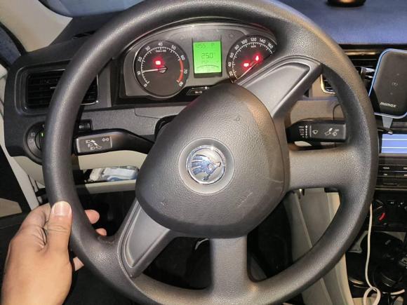 [上海·沪E] 二手斯柯达昕锐2013款 1.6L 自动智选型