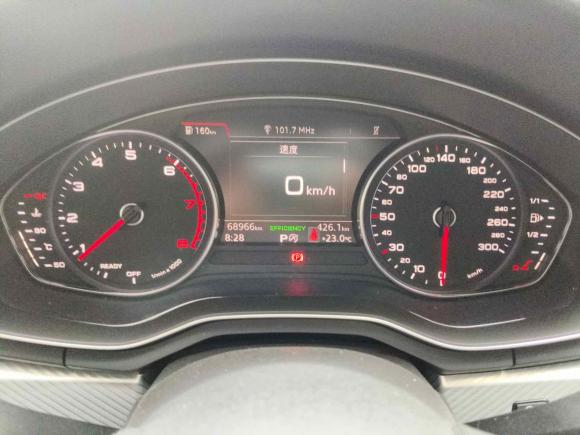 [上海·沪D] 二手奥迪奥迪A4L2017款 40 TFSI 时尚型