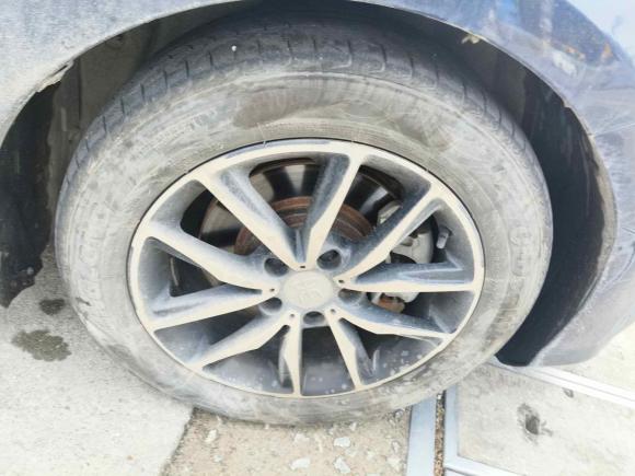 [广州·粤E] 二手比亚迪宋MAX2017款 1.5T 自动智联精英型 7座