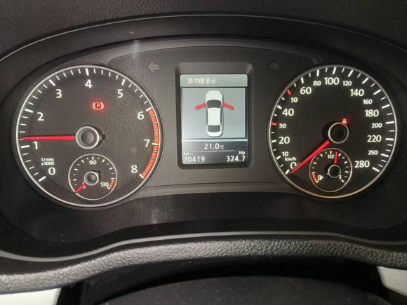 [上海·沪F] 二手大众帕萨特2015款 1.8TSI DSG御尊版