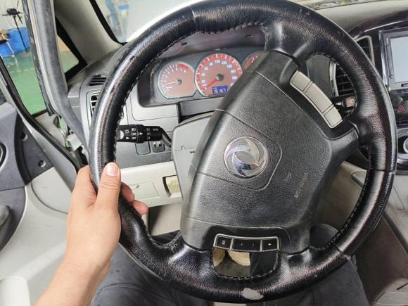 [上海·沪C] 二手东风风行菱智2016款 M5 2.0L 7座长轴豪华型