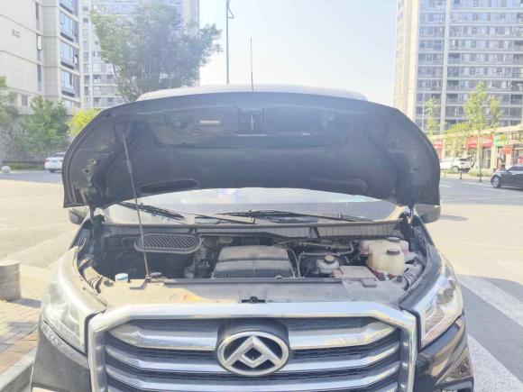 [宁波·浙B] 二手上汽大通MAXUS新途V902022款 2.0T手动运杰前驱短轴中顶后单胎6座