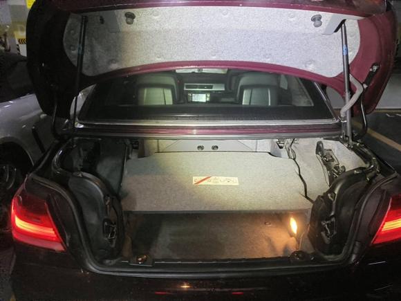 [温州·浙C] 二手宝马宝马3系2009款 325i敞篷轿跑车