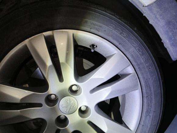 [成都·川A] 二手标致标致30082015款 2.0L 自动潮流版