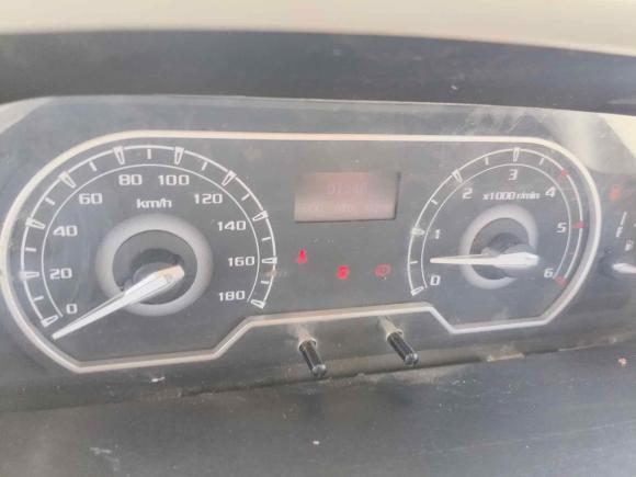 [济南·冀F] 二手上汽大通MAXUS新途V802021款 2.0T 手动经典傲运通长轴高顶6/7/8/9座