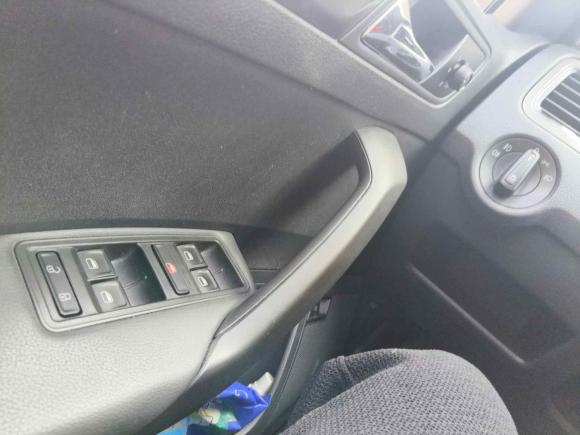 [上海·鲁N] 二手大众桑塔纳2013款 1.6L 自动舒适版