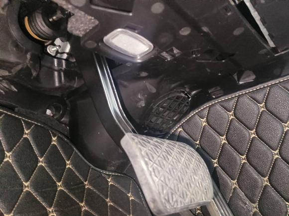 [常州·苏D] 二手奔驰奔驰C级2016款 C 200 L 运动型