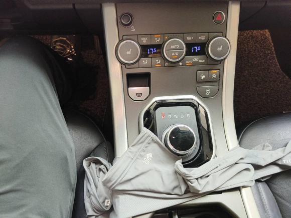 [芜湖·皖B] 二手路虎揽胜极光2017款 2.0T SE 智耀版