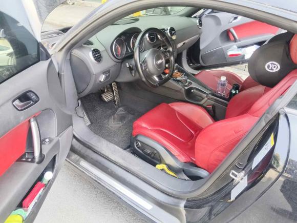 [上海·沪C] 二手奥迪奥迪TT2011款 TT Coupe 2.0TFSI