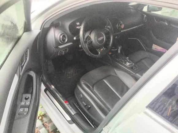 [上海·沪A] 二手奥迪奥迪A32015款 Sportback 40 TFSI 自动豪华型